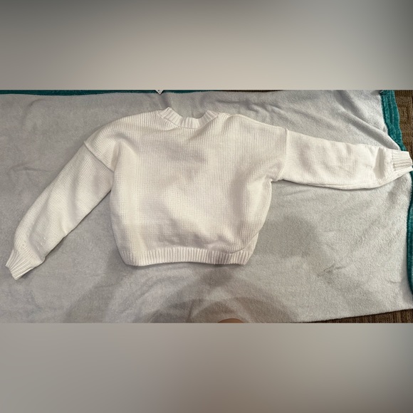 Womans Hollister Cropped sweater - Picture 2 of 3